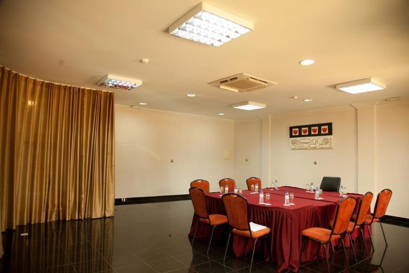 Hotel Florenca Luanda Zewnętrze zdjęcie